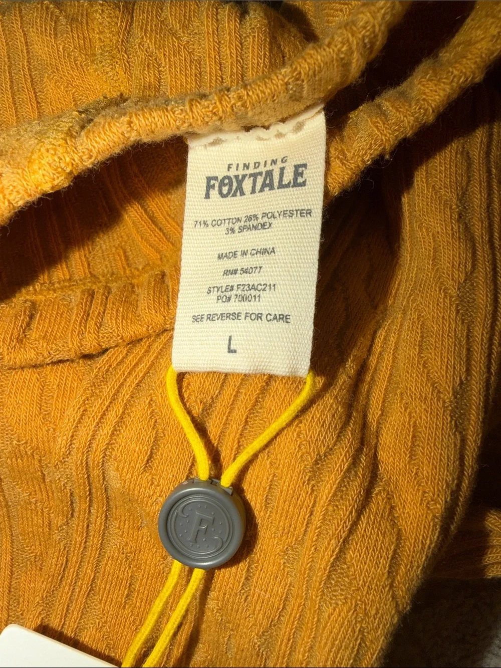 Finding Foxtale Cable Knit Pants / Leggings - Size L (NWT)